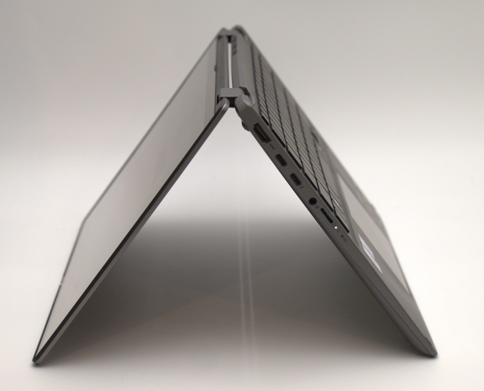 Asus VivoBook Flip TP3407SA-DS74T 14" OLED Touch Ultra 7 256V 16GB 1TB W11H 2in1