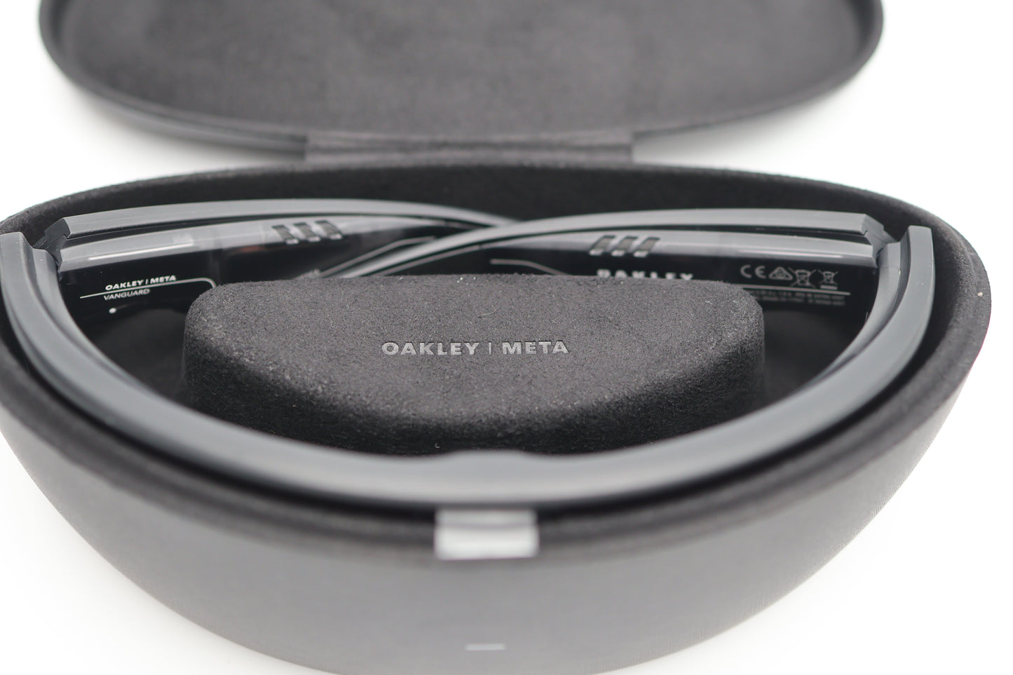 Oakley Meta Vanguard Prizm Road Lenses  Black Frame AI Glasses Sunglasses SEALED